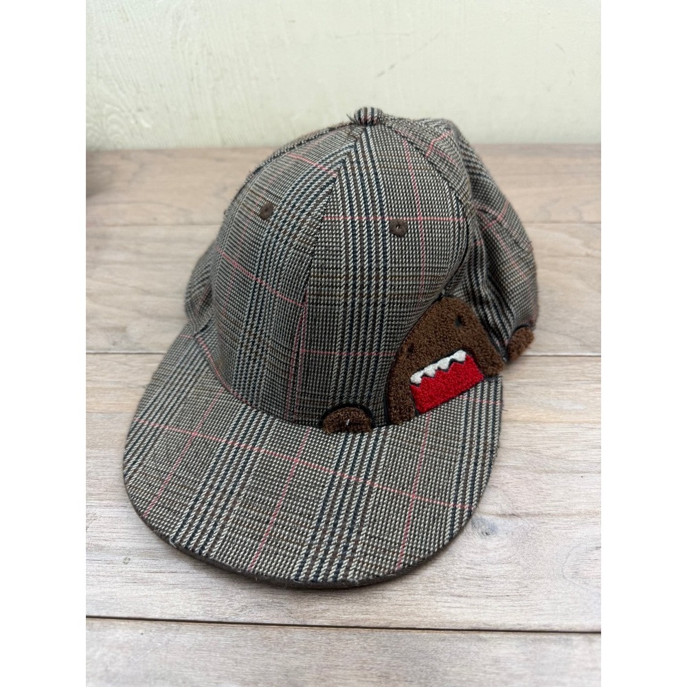 Domo Plaid Baseball Cap Men's Brown Red White Fuzzy Character Hat M